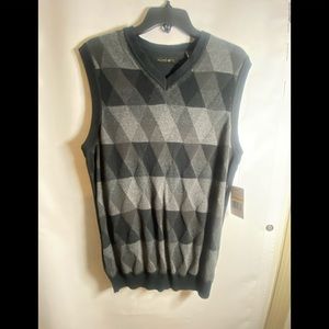 Grey ALMOST Argyle A[xist] Men’s V-Neck Vest